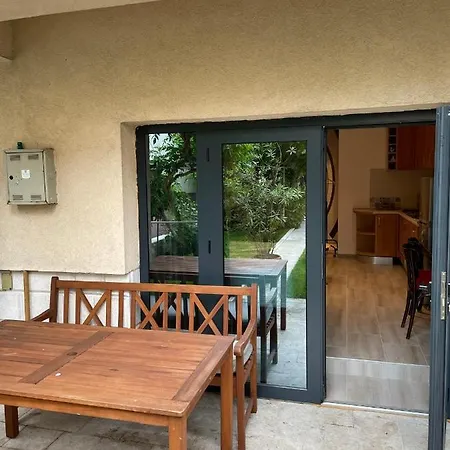 New Concept - 7 Minutes From The Pyramids - Center Visoko