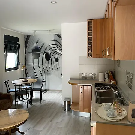 Apartament New Concept - 7 Minutes From The Pyramids - Center